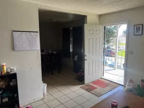 Entry Way - 2915 Pixie Dr, Stockton, CA 95203 photo 1 of 2