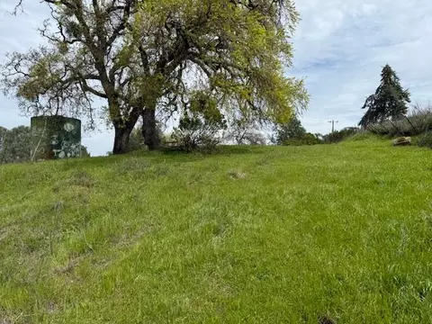 11 Little Uvas Rd, Morgan Hill, CA 95037