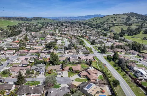 22402 Montera Pl, Salinas, CA 93908 photo 3