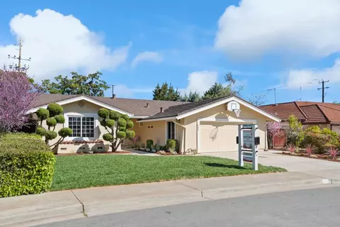 965 Buckeye Dr, Sunnyvale, CA 94086
