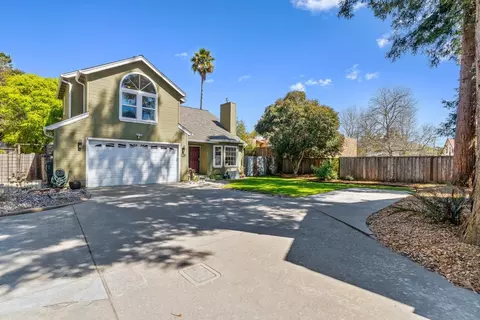 128 Otis St, Santa Cruz, CA 95060