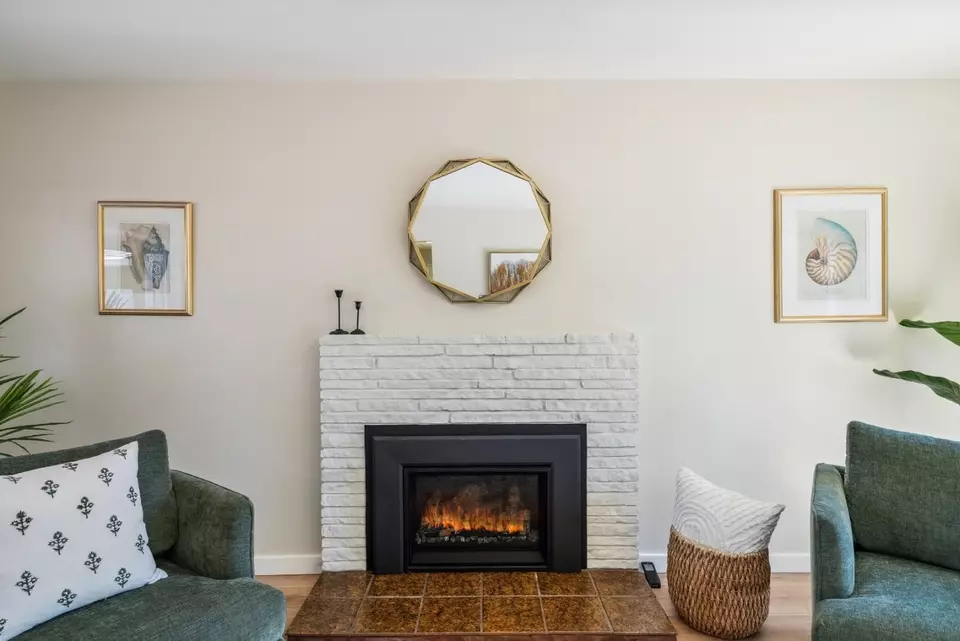 Living - 743 Marino Pines Rd, Pacific Grove, CA 93950 photo 6 of 6