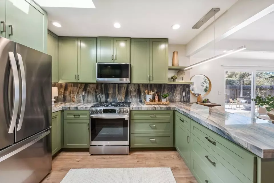 Kitchen - 743 Marino Pines Rd, Pacific Grove, CA 93950 photo 4 of 7