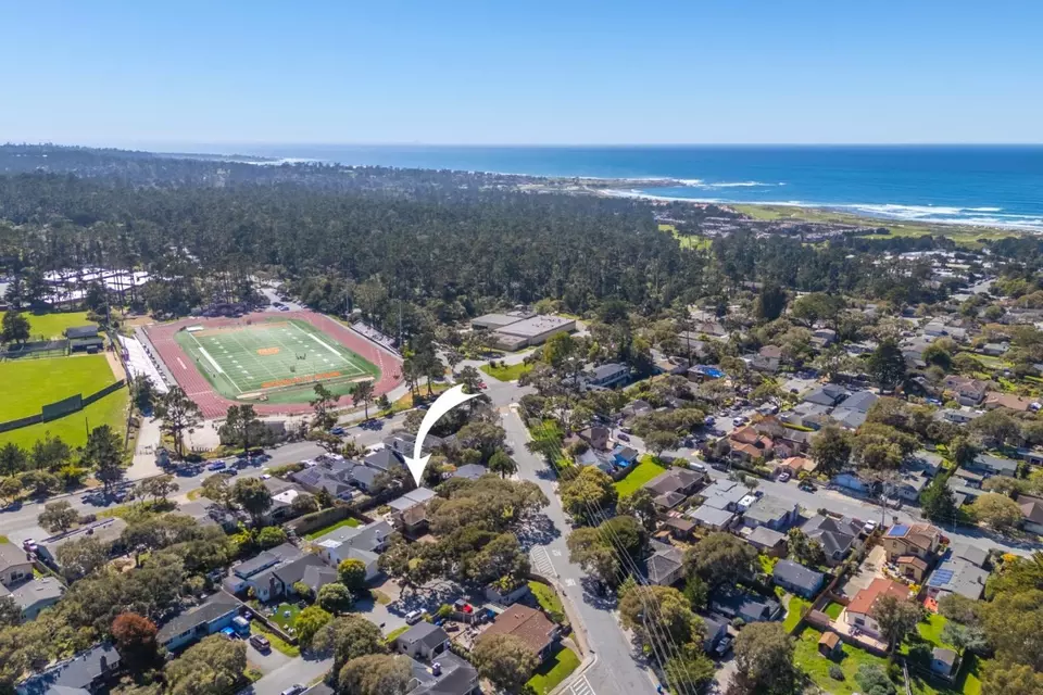 View/Area - 743 Marino Pines Rd, Pacific Grove, CA 93950 photo 2 of 9