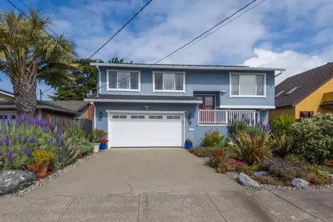 231 Filbert St, Half Moon Bay, CA 94019