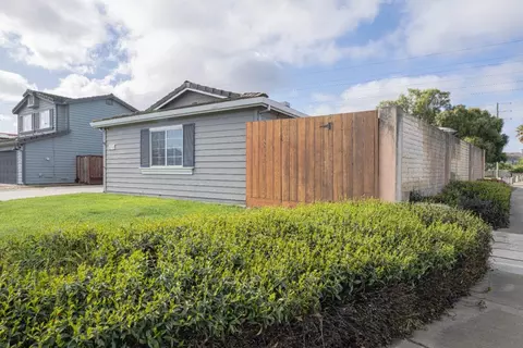 890 Sloat Dr, Salinas, CA 93907 photo 2