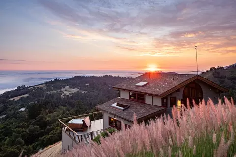 47600 Coast Ridge Rd, Big Sur, CA 93920