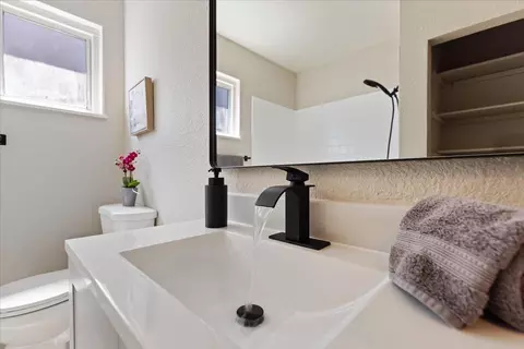 231 Pinole Ave, Rodeo, CA 94572 photo 15