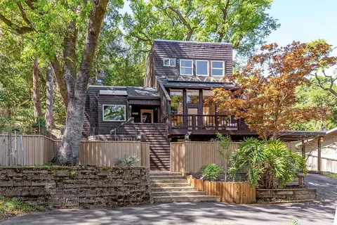 128 Los Trancos Cir, Portola Valley, CA 94028