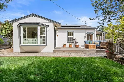 1570 Thompson Ave, Santa Cruz, CA 95062