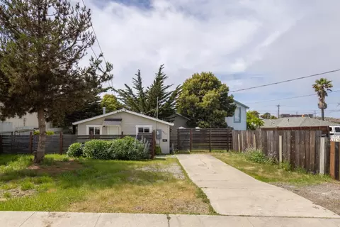 1703 Hilton St, Seaside, CA 93955 photo 2