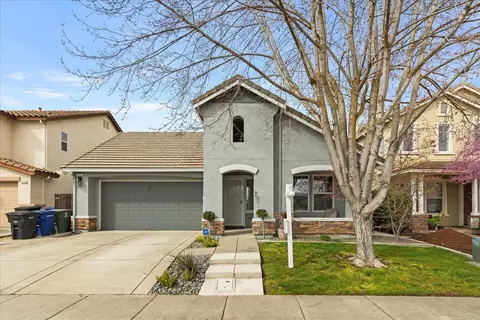 2717 Amir Dr, Modesto, CA 95355 photo 1
