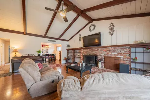 335 Palma Dr, Salinas, CA 93901 photo 6