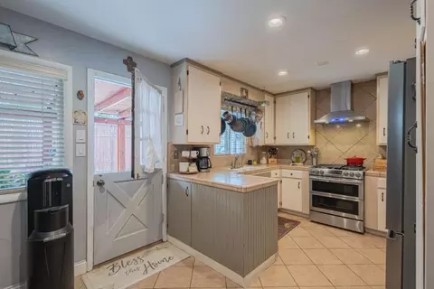 335 Palma Dr, Salinas, CA 93901 photo 8