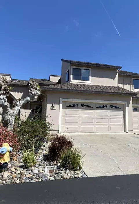 270 Joes Ln, Hollister, CA 95023