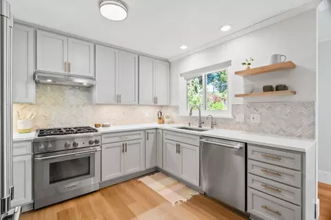 1085 Barcelona Dr, Pacifica, CA 94044 photo 7