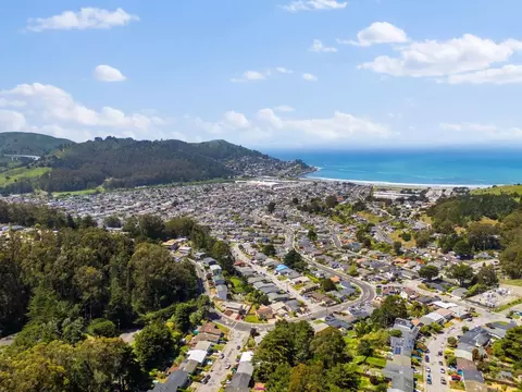 1085 Barcelona Dr, Pacifica, CA 94044 photo 52