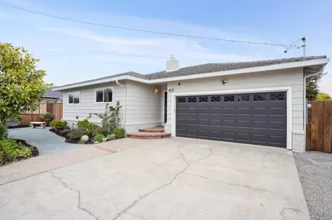 907 Third Ave, Half Moon Bay, CA 94019