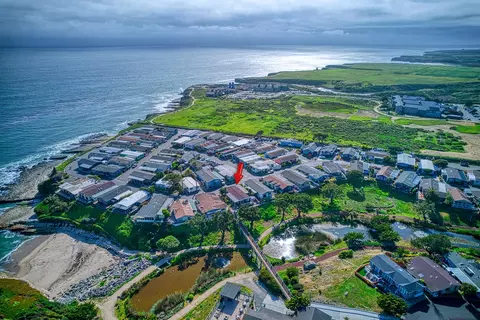 2395 Delaware 72, Santa Cruz, CA 95060