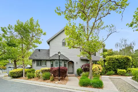 125 Southampton Ln A, Santa Cruz, CA 95062