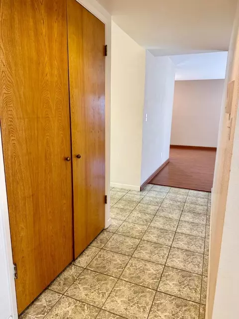 Entry Way - 460 Pine Ave, Half Moon Bay, CA 94019 photo 1 of 3