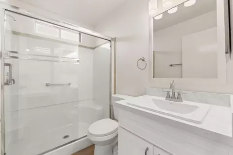 Bath - 5317 Jeppson Ct, Salida, CA 95368 photo 2 of 2