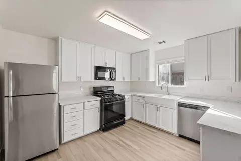 Kitchen - 5317 Jeppson Ct, Salida, CA 95368 photo 2 of 3