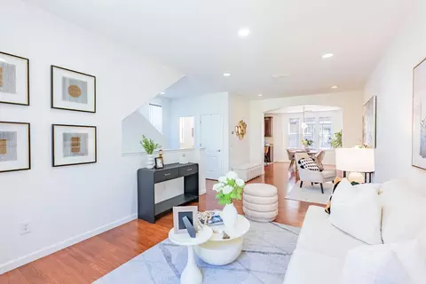 227 Peppermint Tree Ter 1, Sunnyvale, CA 94086