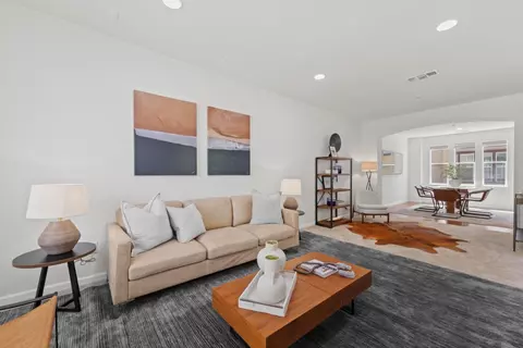 218 Peppermint Tree Ter 1, Sunnyvale, CA 94086