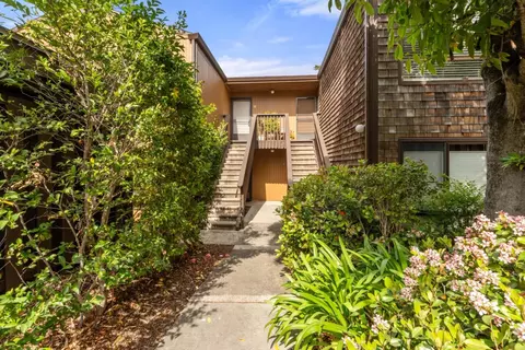 78 Pearce Mitchell Pl, Stanford, CA 94305