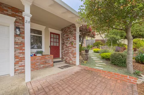 24 Pinehill Way, Monterey, CA 93940 photo 3