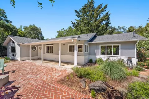 614 Graham Hill Rd, Santa Cruz, CA 95060