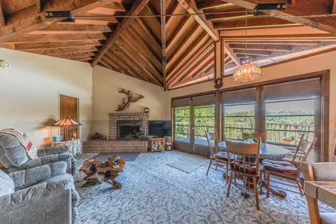 18801 Moro Rd, Salinas, CA 93907 photo 4