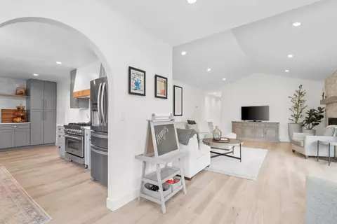 386 Carpenteria Rd, Aromas, CA 95004 photo 14