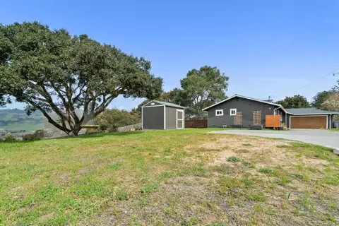 386 Carpenteria Rd, Aromas, CA 95004 photo 2