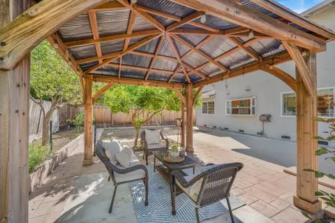 827 Cumberland Dr, Gilroy, CA 95020 photo 32
