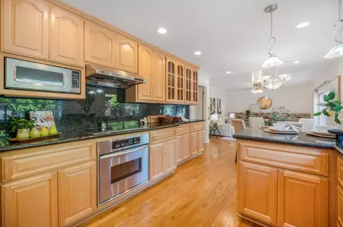 827 Cumberland Dr, Gilroy, CA 95020 photo 7