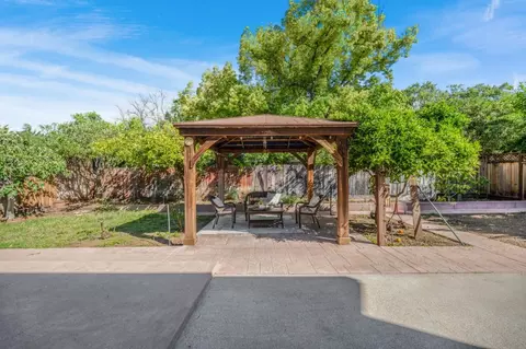 827 Cumberland Dr, Gilroy, CA 95020 photo 40