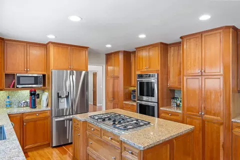 7 Antelope Ln, Monterey, CA 93940 photo 10