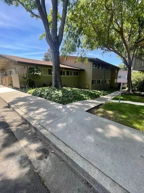 2930 Estates Ave 5, Pinole, CA 94564