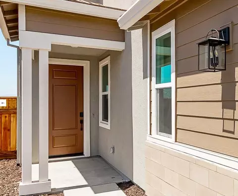 3088 Benetti St, Lathrop, CA 95330 photo 2
