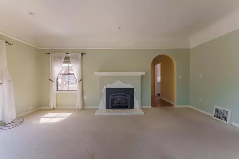 13 Orange Dr, Salinas, CA 93901 photo 6