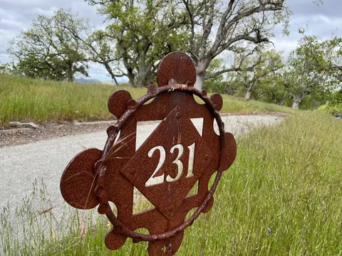 13 Long Ridge Trl, Carmel Valley, CA 93923