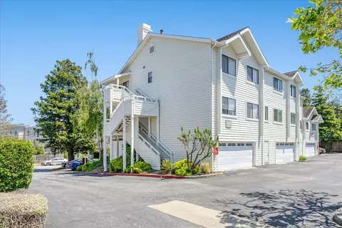 41 Grandview St 1604, Santa Cruz, CA 95060