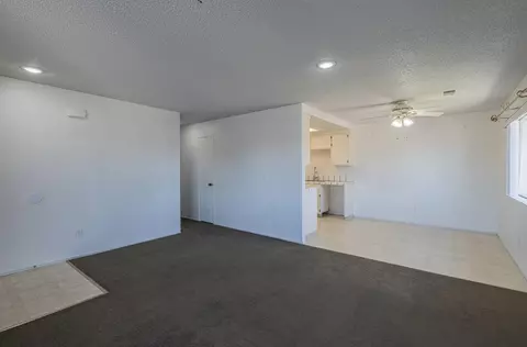 1893 Cherokee Dr 4, Salinas, CA 93906 photo 8