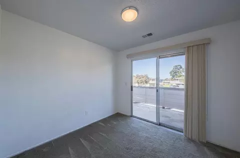 1893 Cherokee Dr 4, Salinas, CA 93906 photo 22
