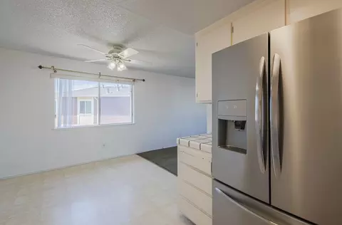 1893 Cherokee Dr 4, Salinas, CA 93906 photo 14