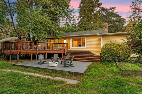 8525 Glen Arbor Rd, Ben Lomond, CA 95005
