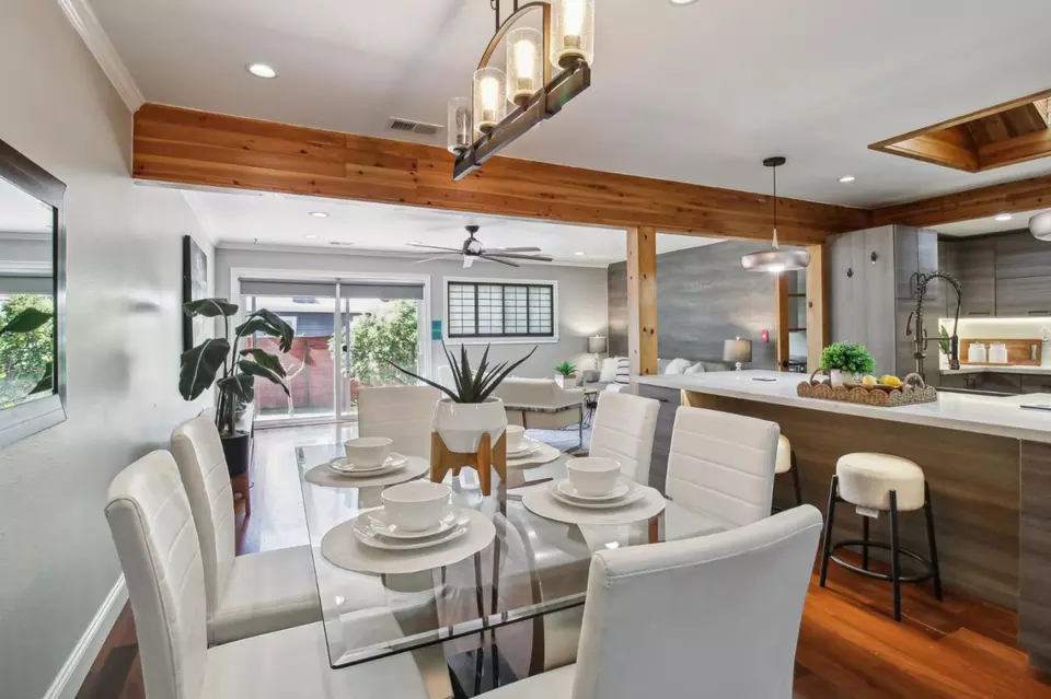 Dining - 185 Mclellan Ave, San Mateo, CA 94403 photo 1 of 6
