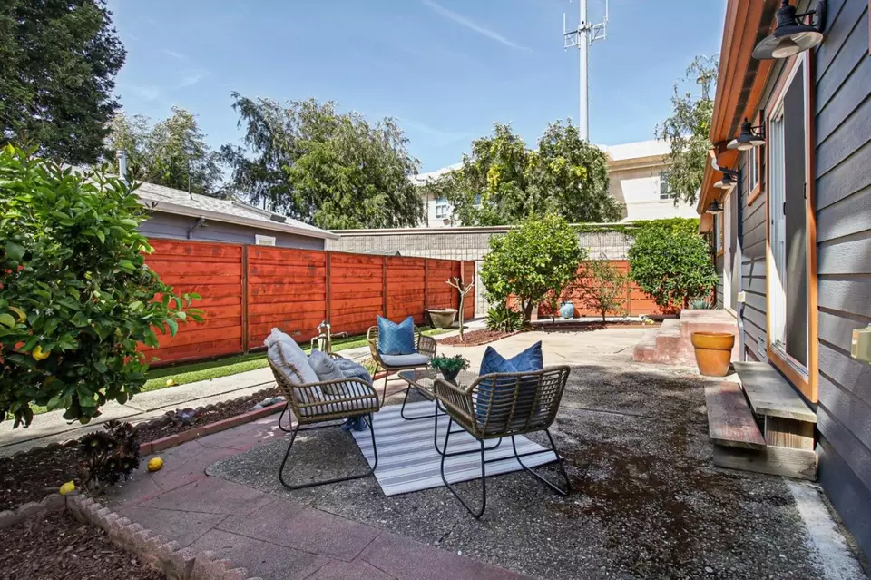 Exterior - 185 Mclellan Ave, San Mateo, CA 94403 photo 12 of 22